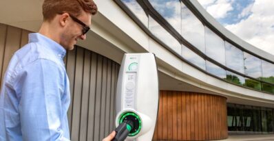 cargar coche eléctrico